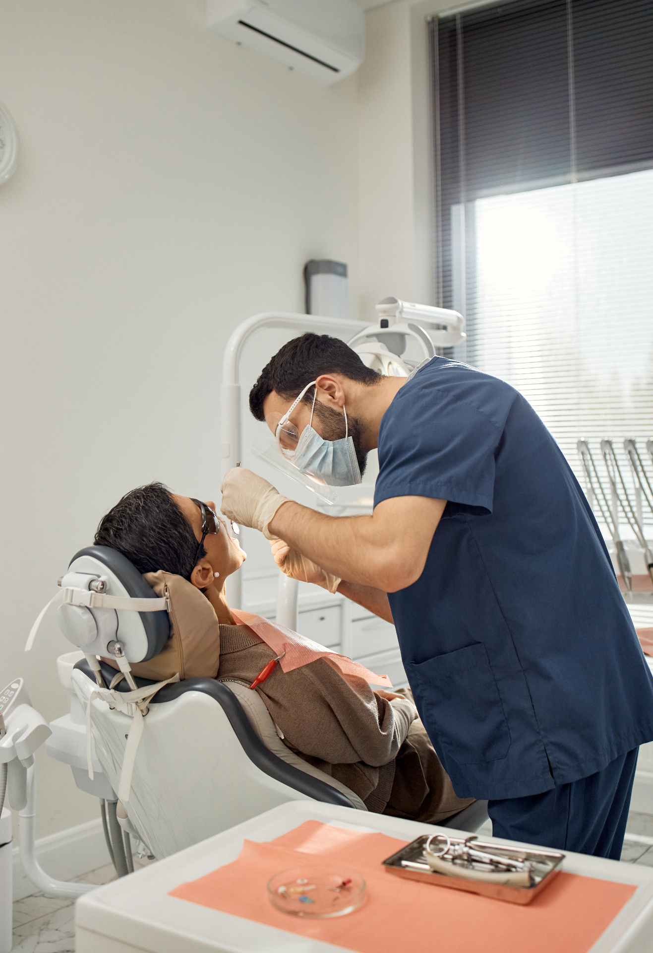 Urgencia dental en Olivar: qué hacer paso a paso